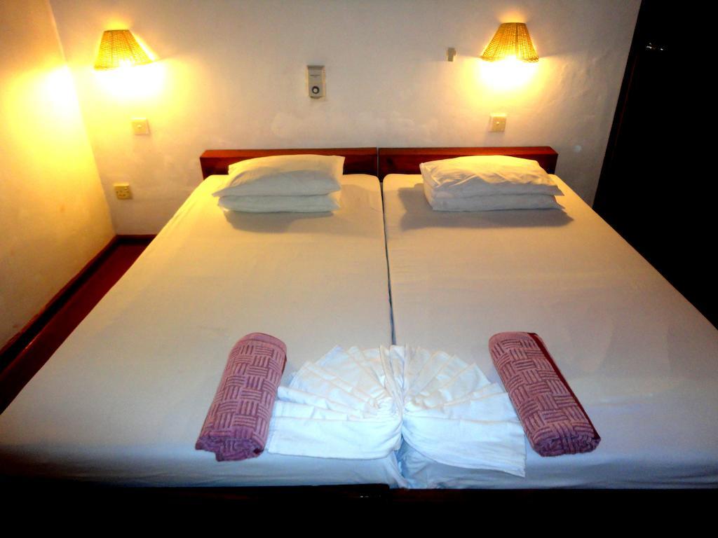 Star Holiday Resort ヒッカドゥワ エクステリア 写真